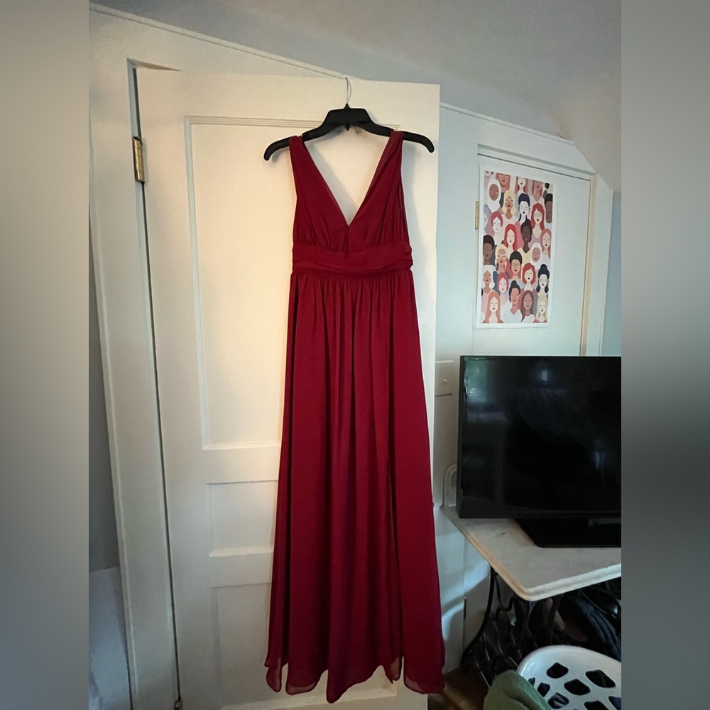 Maroon (prom) dress